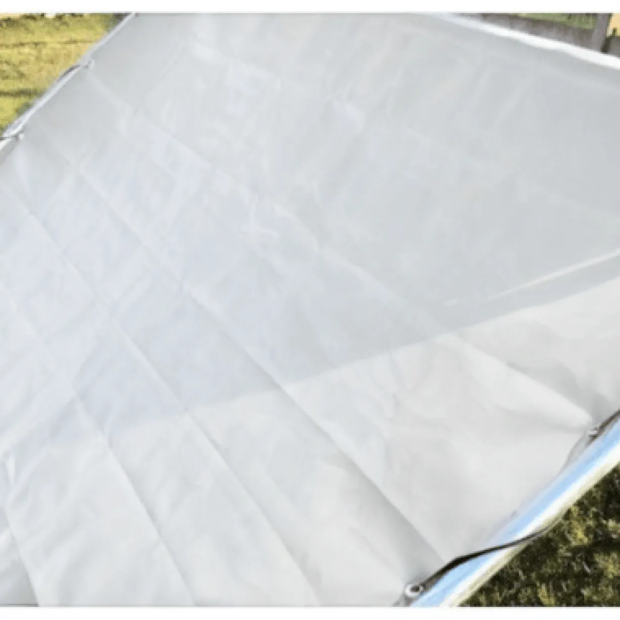 Bâche Deluxe taille XL pour parc grillagé 4x3m et 6x3m blanche