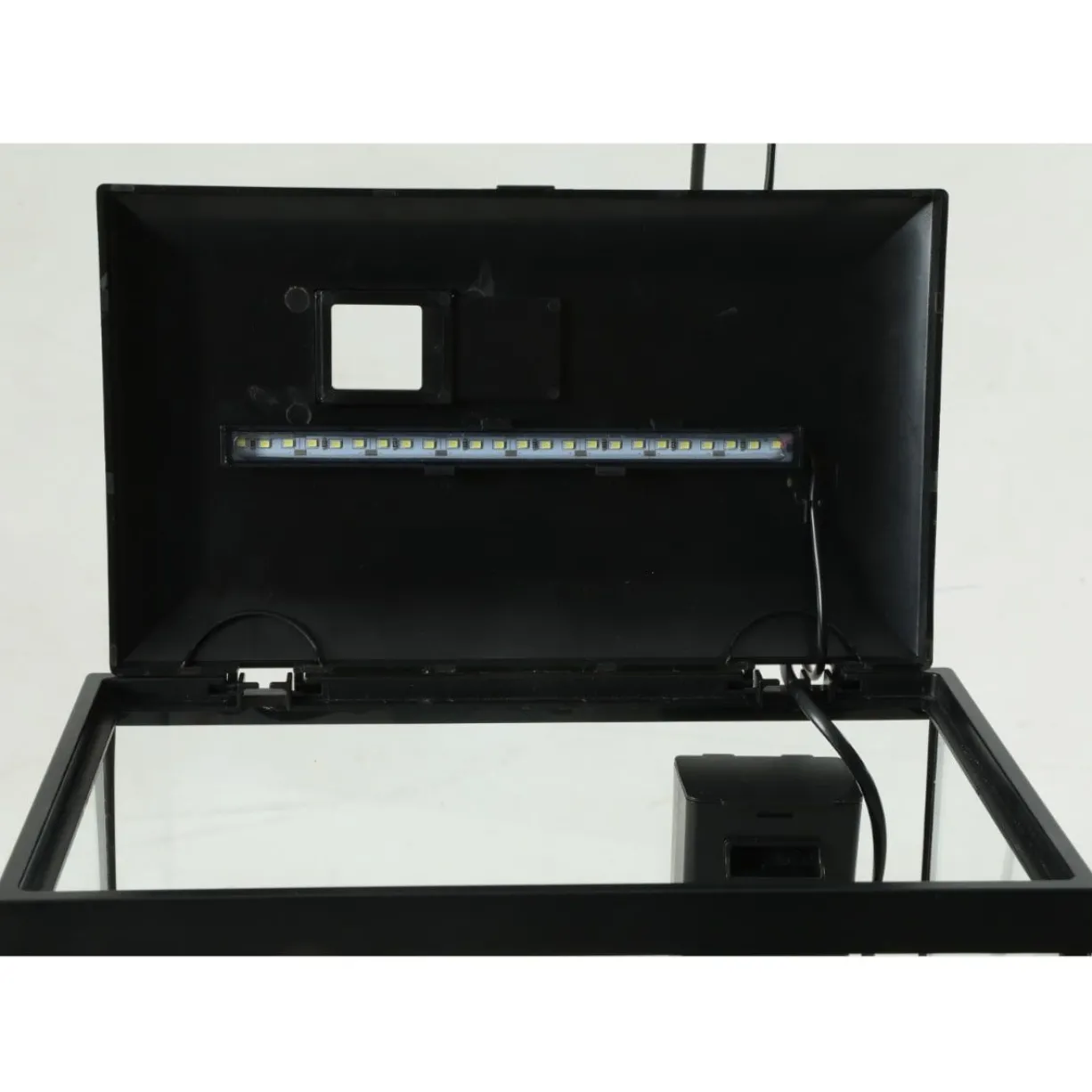 Kit aquarium poisson Initio 30cm noir et décor Landscape Tree - Zolux