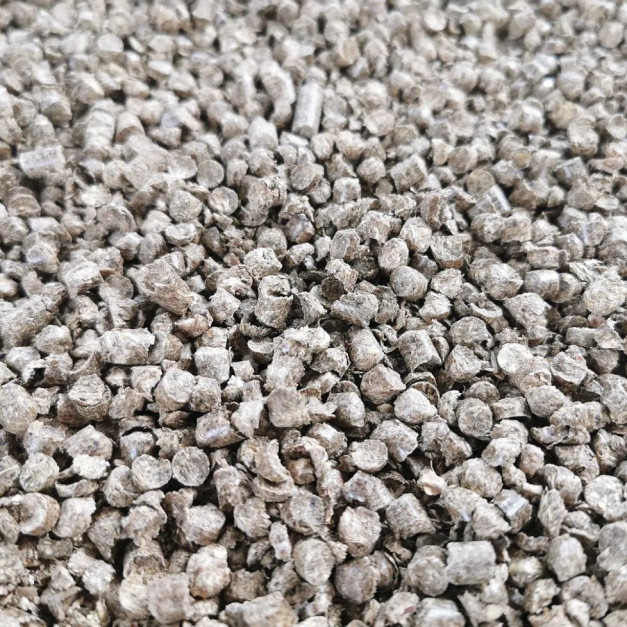 Litière Végétale Biologique Pellets de Paille 16Kg