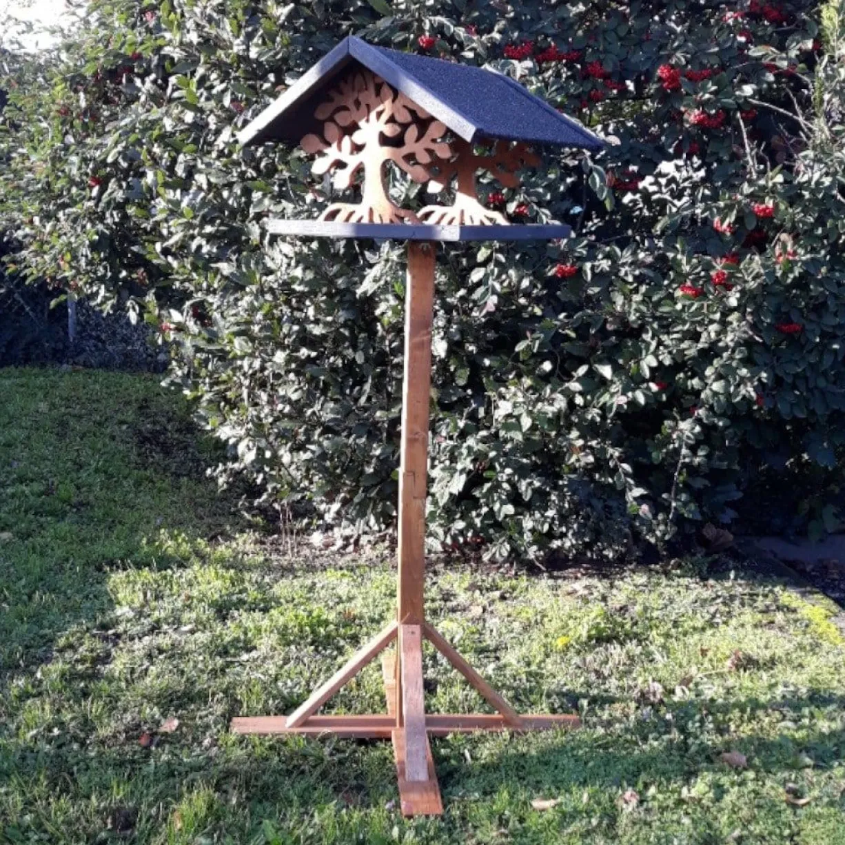 Mangeoire oiseaux sur pied Arbre à construire bois Epicéa FSC