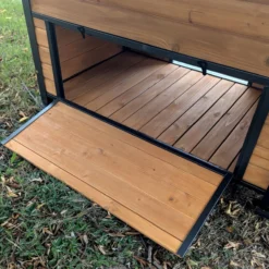 Niche à chien American Staff avec armature en acier et terrasse couverte taille L