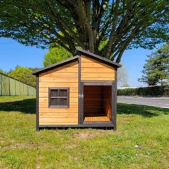 Niche Malinois avec porte sécurisée et ouverture latérale taille XL